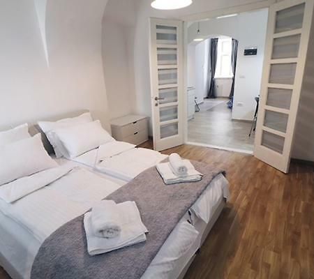 Apartman Tina Novi Sad Eksteriør bilde